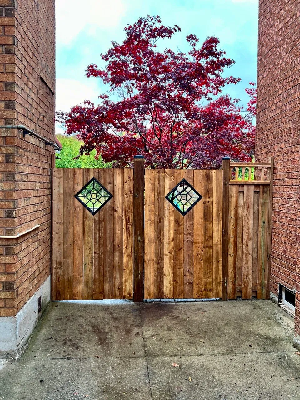 Privacy fence installation